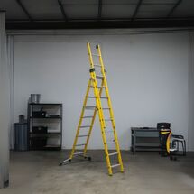 Σκάλα Fiberglass 3X8 (7+8+8) Επαγγελματική Σκαλιά Αλουμινίου Μόνωση ΜΑΧ Ύψος 5.65cm Βάρος 22kg MAX Αντοχή 150kg Πιστοποίηση EN131 TUV EN 61478