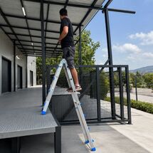 VESTA Σκάλα Αλουμινίου Επαγγελματική 4x4 Σκαλιά Multiuse Μέγιστο Ύψος 398 εκατοστά Αντοχή 150kg Βάρος 9.9kg με Πιστοποίηση EN131