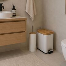 VESTA Σετ Κάδος Μπάνιου 5lt Ορθογώνιος 28x14x31cm με Πεντάλ Soft Close Εσωτερικό Κάδο και Πιγκάλ Ø9.5x38cm Μεταλλικό Λευκό Matte/Καπάκι BAMBOO